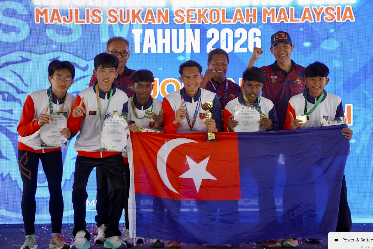 Keputusan 15 Tahun Lelaki