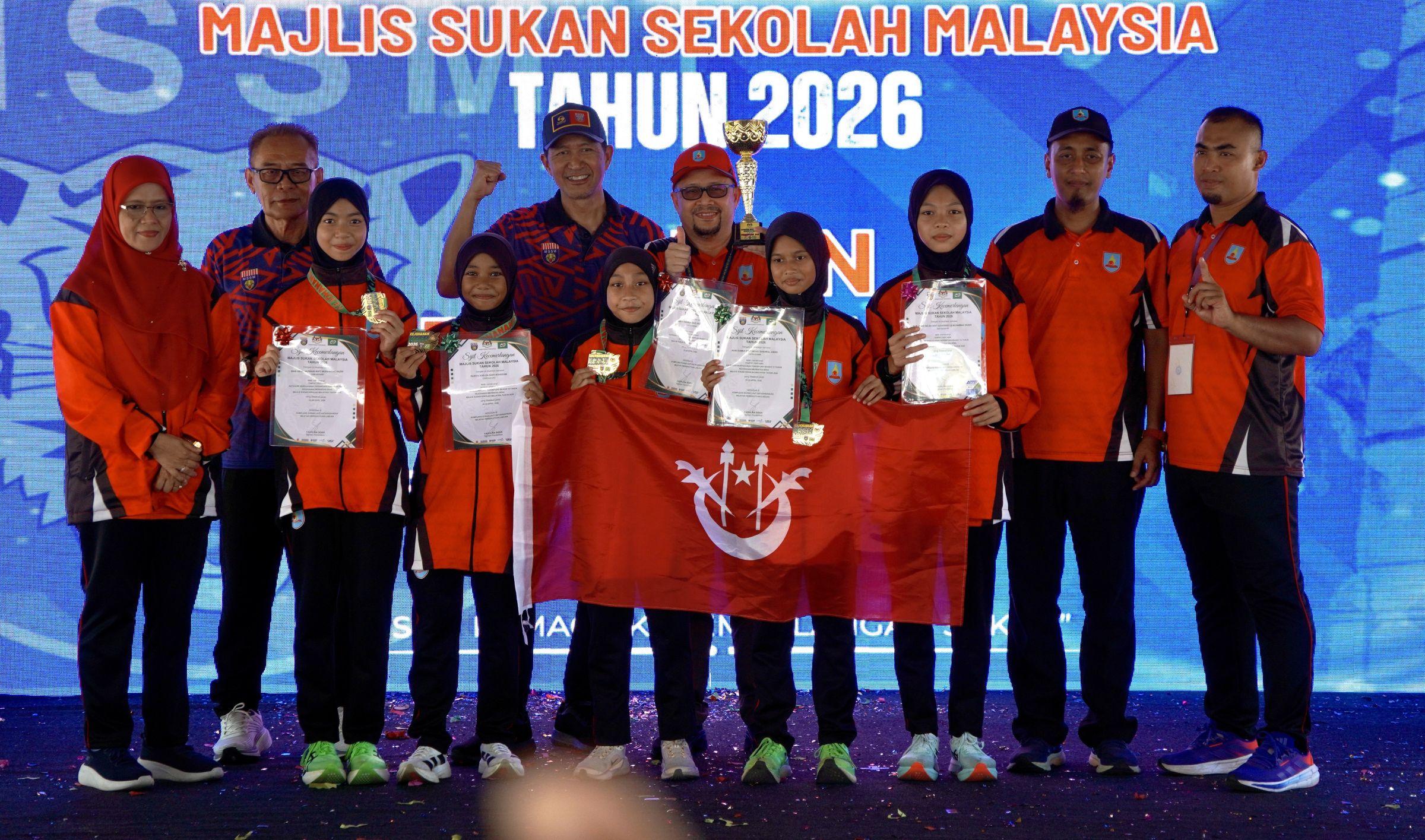 Keputusan 15 Tahun Perempuan